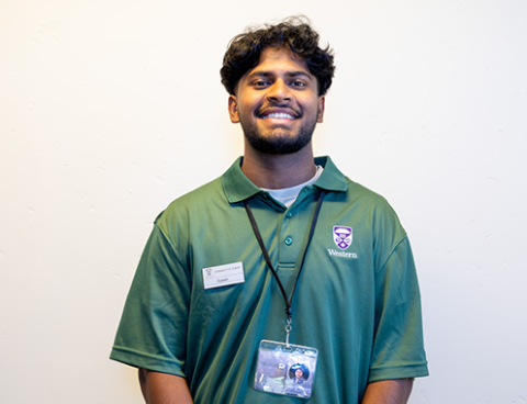 Connect-IT staff member smiling towards the camera